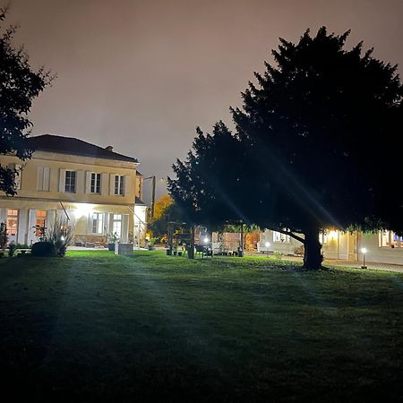 Suite Privative Abella - Aile De Maison Bourgeoise Ambares-et-Lagrave Eksteriør bilde